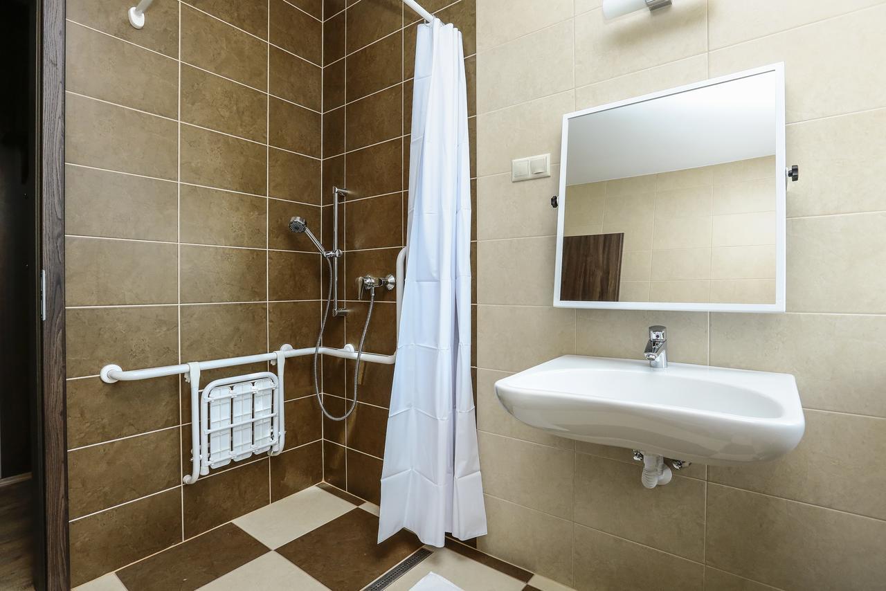 Gránátalma Vendégház Fehérvárcsurgó Exterior foto